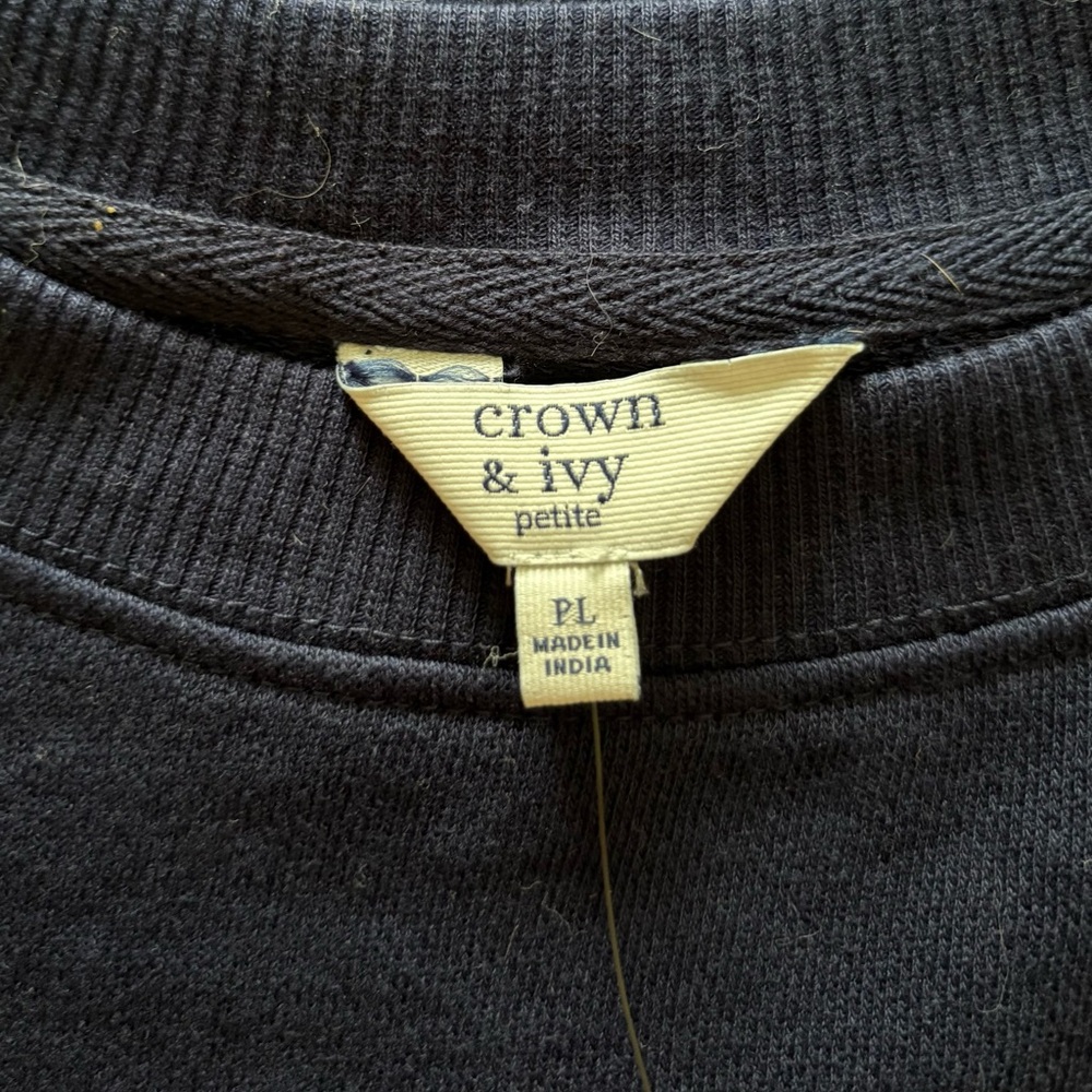 Crown & Ivy Blue Women’s Sweatshirt - Picture 5 of 7